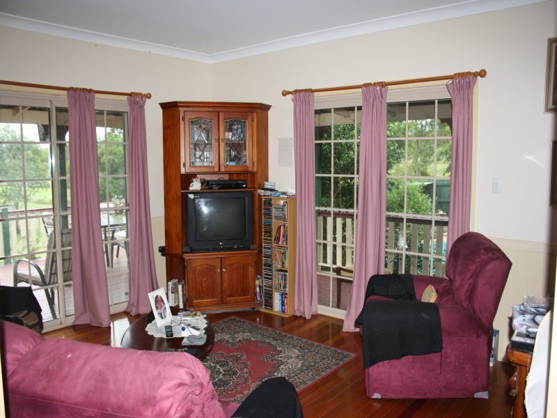 177 Murphys Creek Road, Withcott QLD 4352