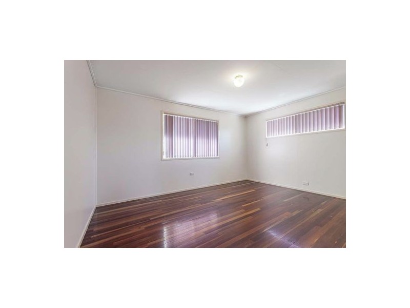 1 Victor Street, Grantham QLD 4347