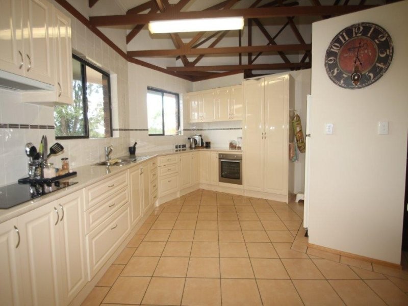 19 Meadows Road, Withcott QLD 4352