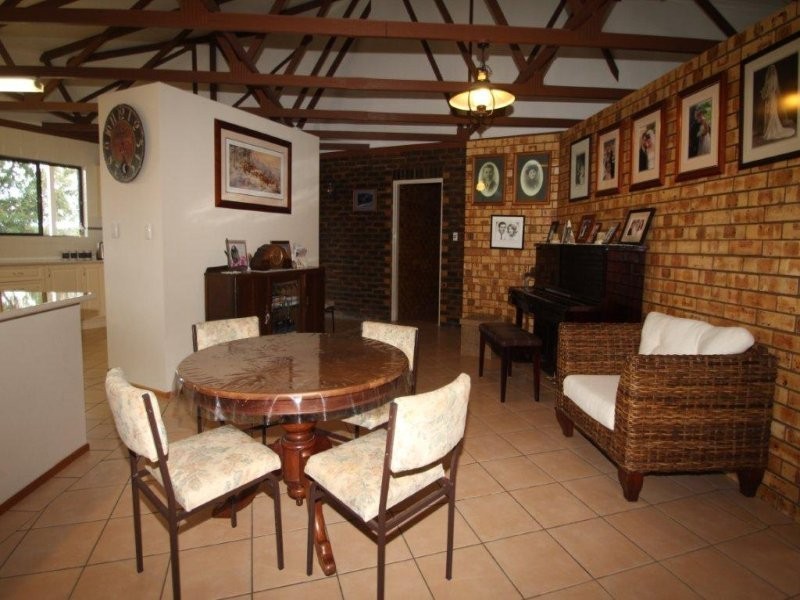 19 Meadows Road, Withcott QLD 4352