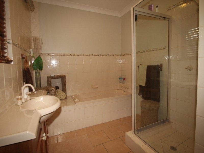 19 Meadows Road, Withcott QLD 4352