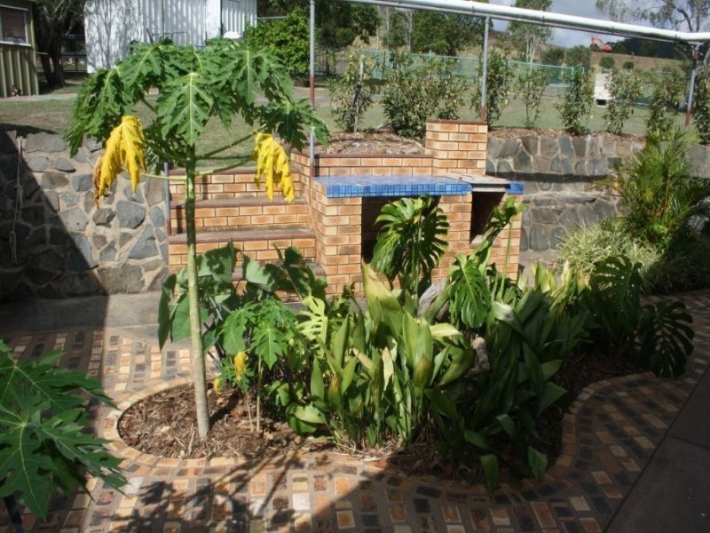 19 Meadows Road, Withcott QLD 4352