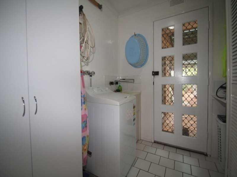 9 Stewart Street, Withcott QLD 4352