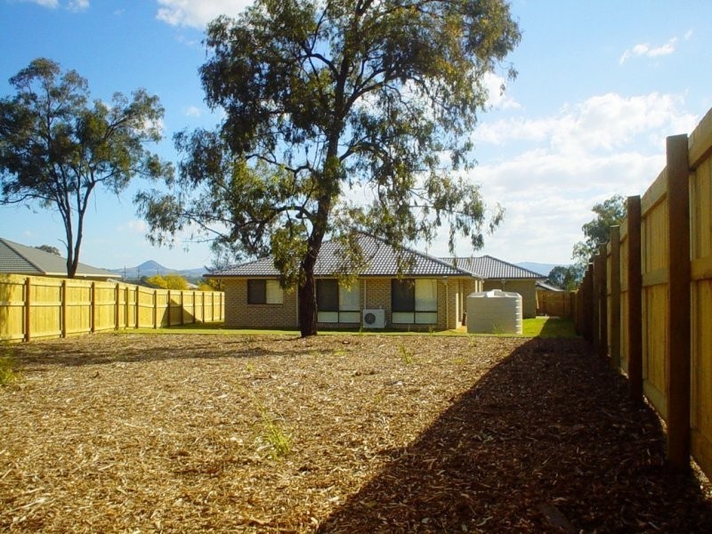 6 Carly Drive, Helidon QLD 4344