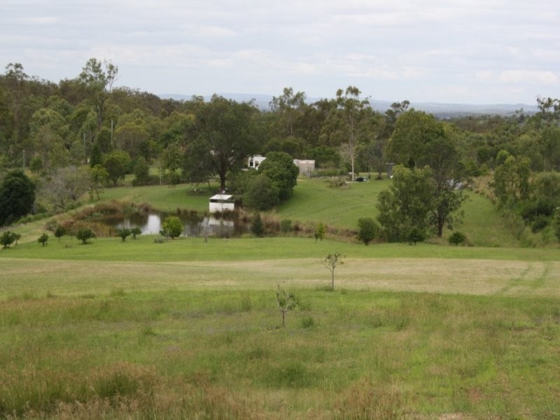 130 Blanchview Road, Withcott QLD 4352