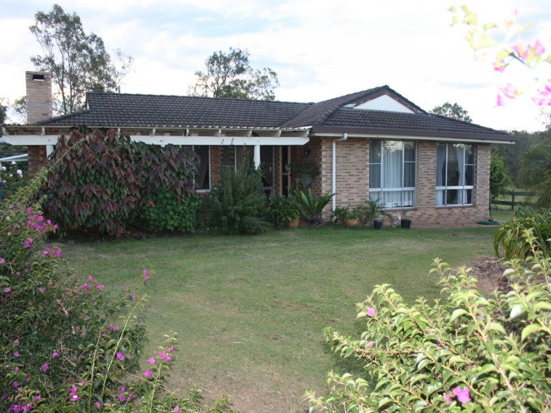 75 Glencoe Road, Withcott QLD 4352