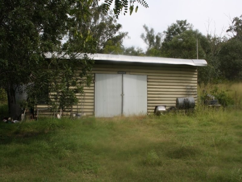 8705 Warrego H’way, Withcott QLD 4352