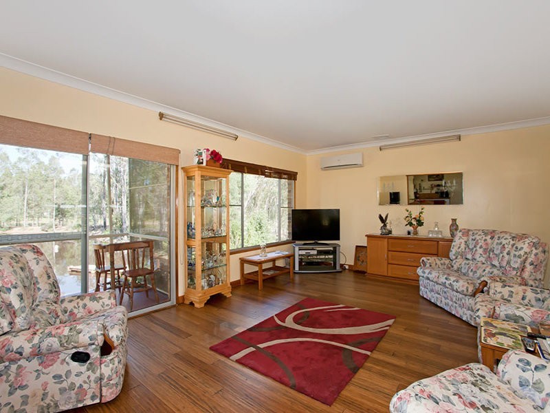 30 Symes Road, Helidon QLD 4344