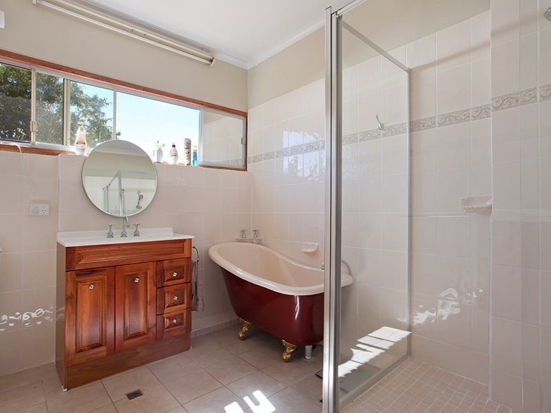 30 Symes Road, Helidon QLD 4344