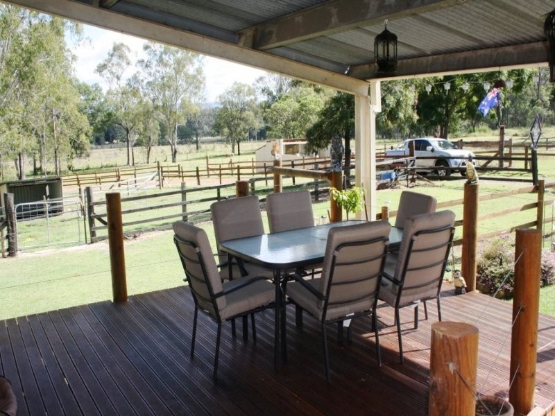 30 Symes Road, Helidon QLD 4344