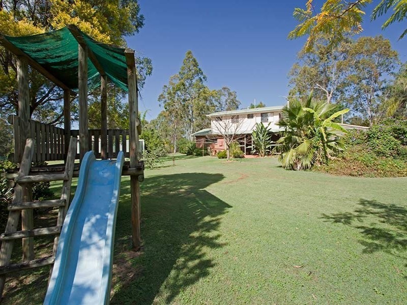 Withcott QLD 4352