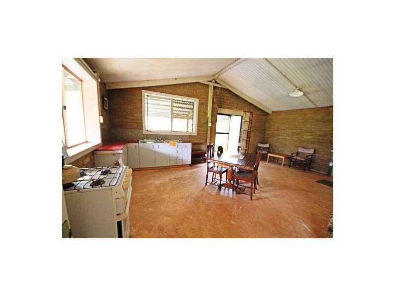 NO. 215 /Lot 24 Bartleys Road, Spring Creek QLD 4343