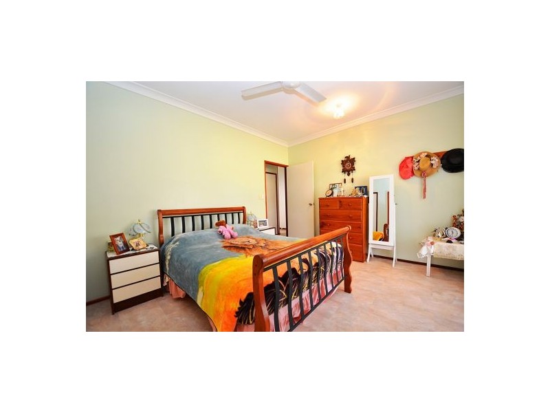 17 Franks Road, Regency Downs QLD 4341