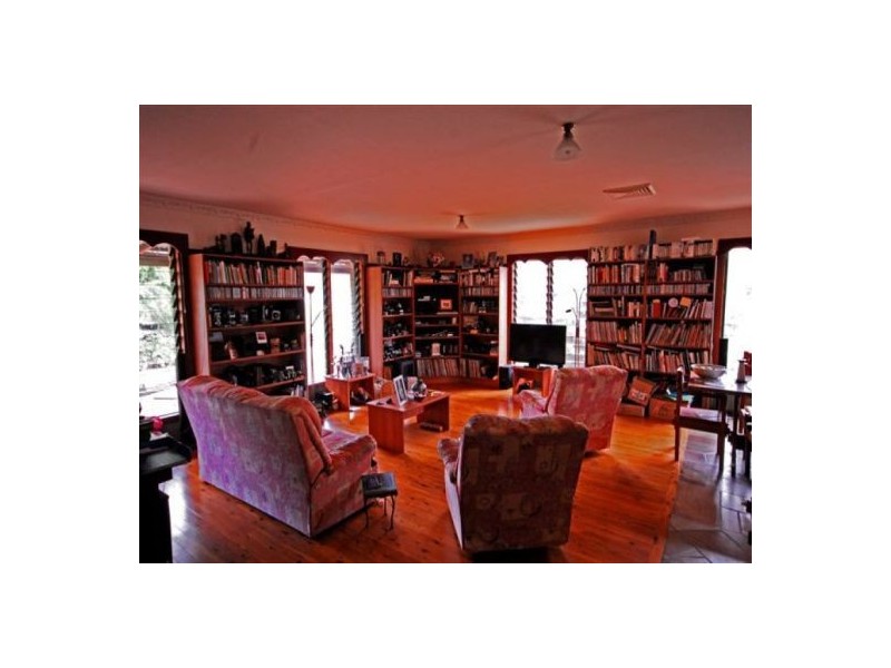 7 Woden Street, Murphys Creek QLD 4352