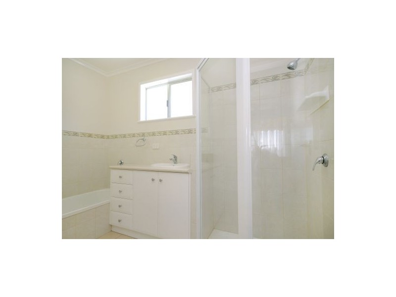 21 Meadows Road, Withcott QLD 4352