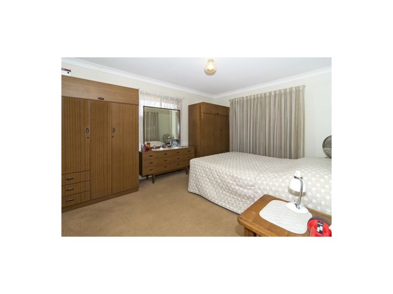 1 Meadows Drive, Withcott QLD 4352