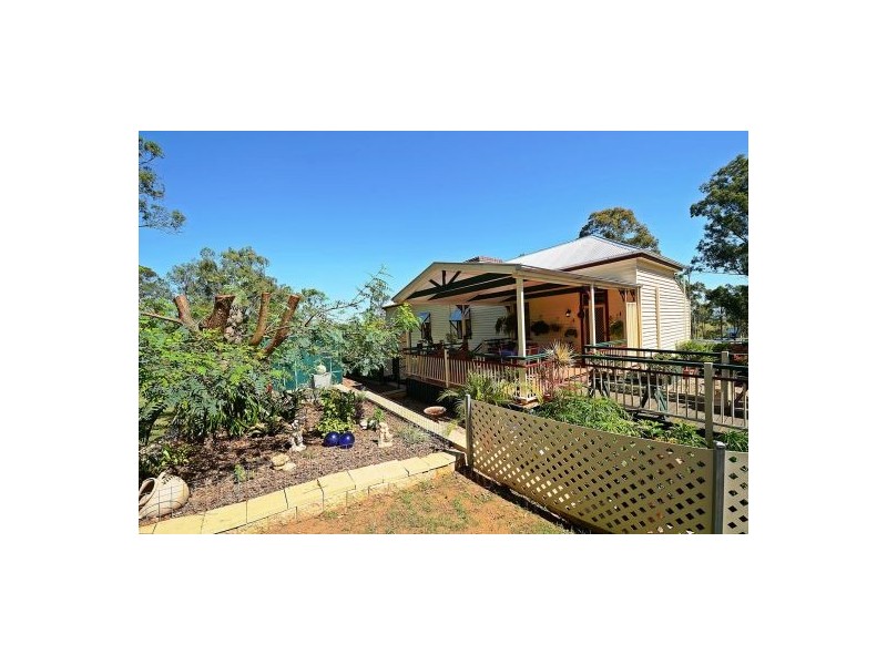 1 Cockatoo Court, Regency Downs QLD 4341