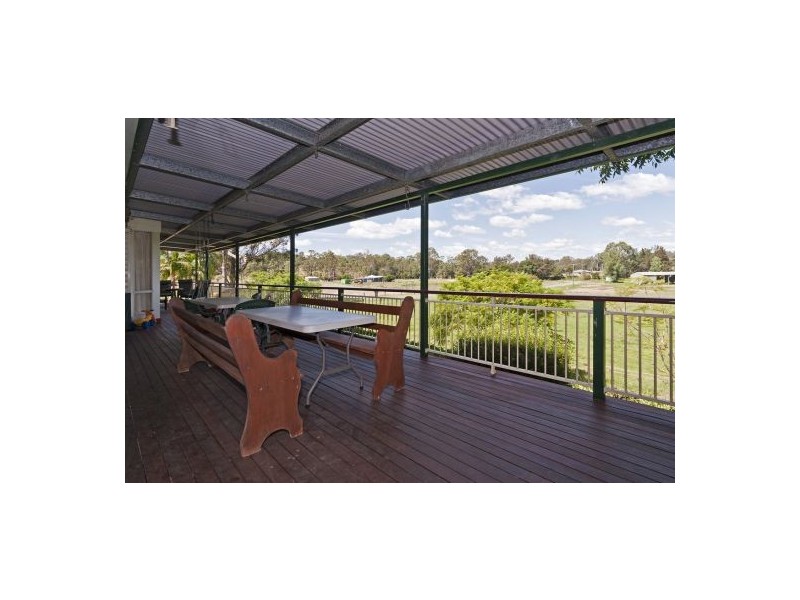 57 Penfolds Rd, Murphys Creek QLD 4352