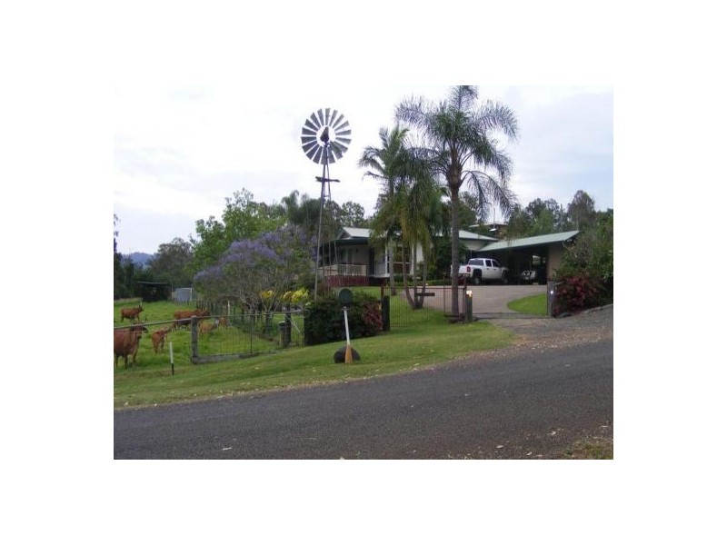 57 Penfolds Rd, Murphys Creek QLD 4352