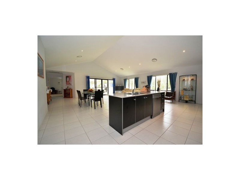 20 Sandpiper Drive, Regency Downs QLD 4341