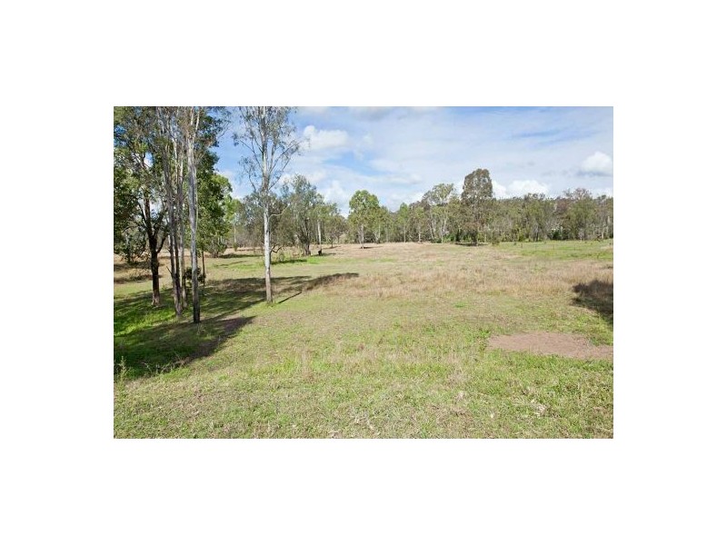 Withcott QLD 4352