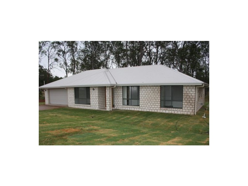 1 Pamela Court, Withcott QLD 4352