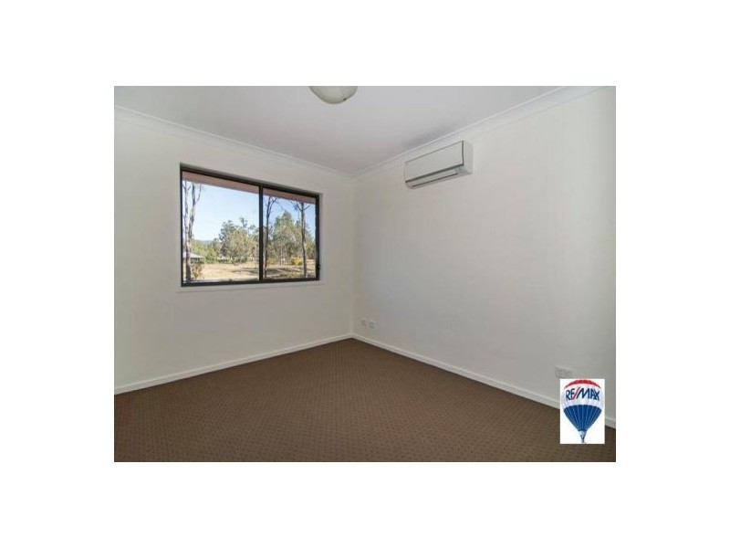1 Pamela Court, Withcott QLD 4352