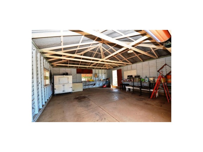 110 School Road, Upper Tenthill QLD 4343