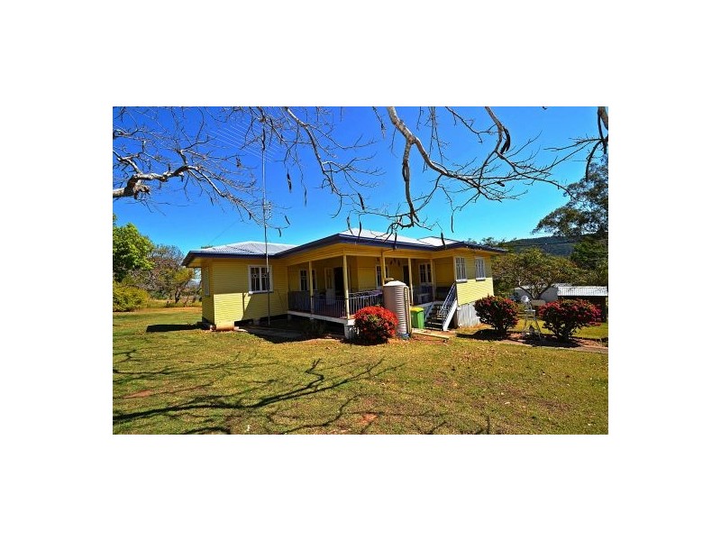110 School Road, Upper Tenthill QLD 4343