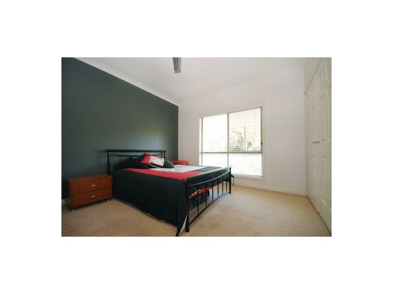 32 Mccanns Road, Murphys Creek QLD 4352