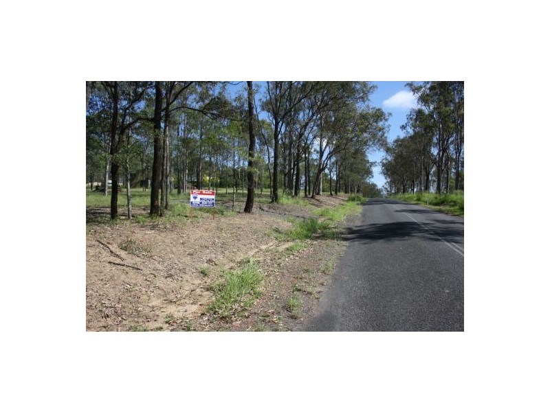 143 Jones Rd, Withcott QLD 4352
