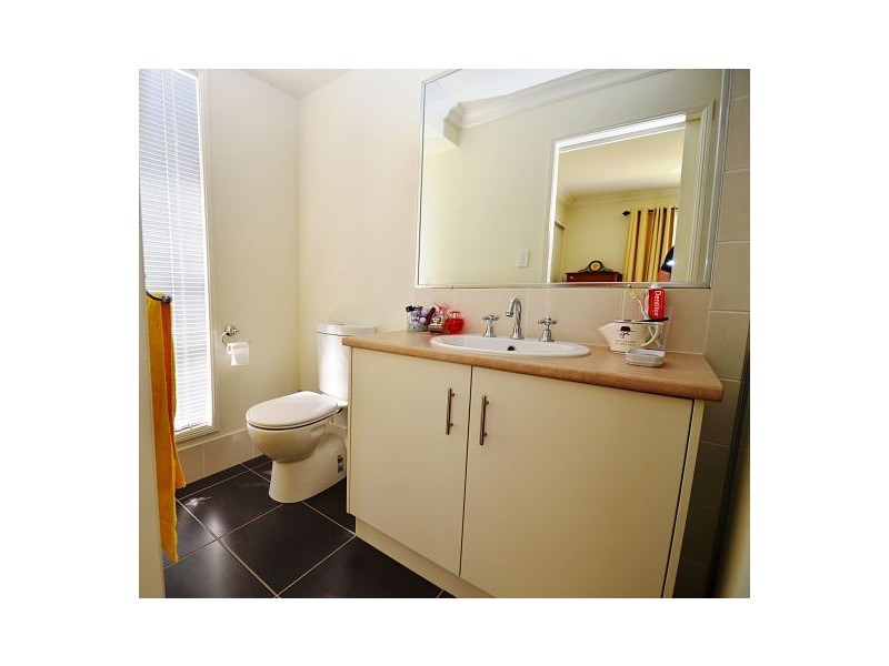 9 Legend Drive, Adare QLD 4343