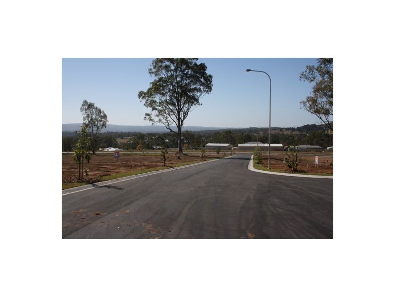 Lots 1 – 26 “Withcott Heights Estate” Wandin & Quigleys St, Withcott QLD 4352