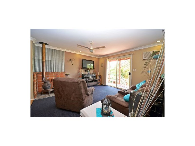 13 Pelican Drive, Laidley Heights QLD 4341