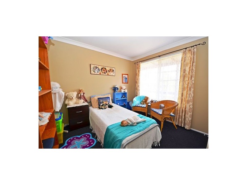 13 Pelican Drive, Laidley Heights QLD 4341