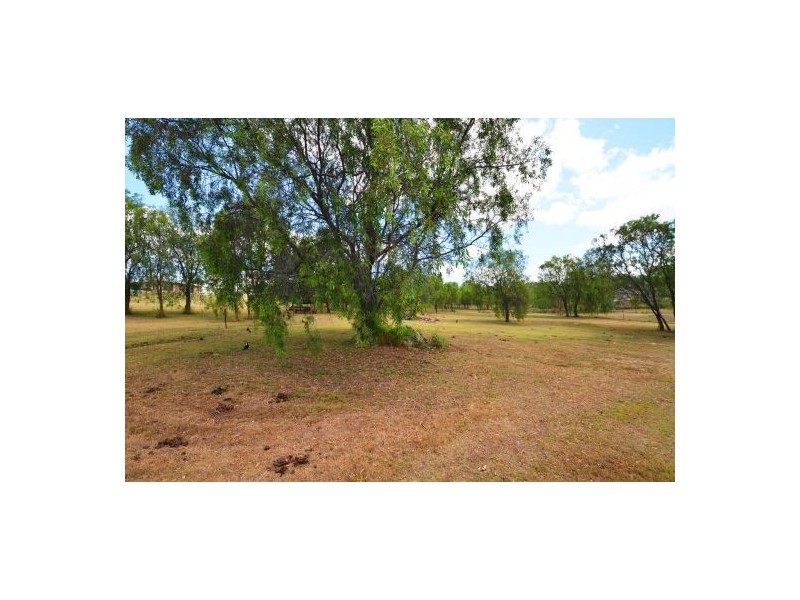 13 Pelican Drive, Laidley Heights QLD 4341