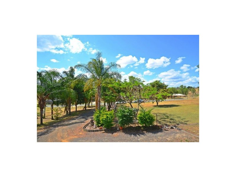 13 Pelican Drive, Laidley Heights QLD 4341