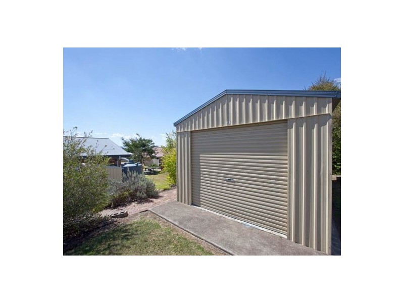 4 Belmore Drive, Withcott QLD 4352