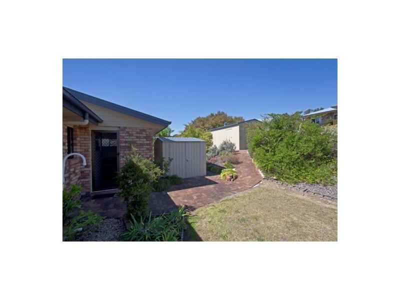 4 Belmore Drive, Withcott QLD 4352
