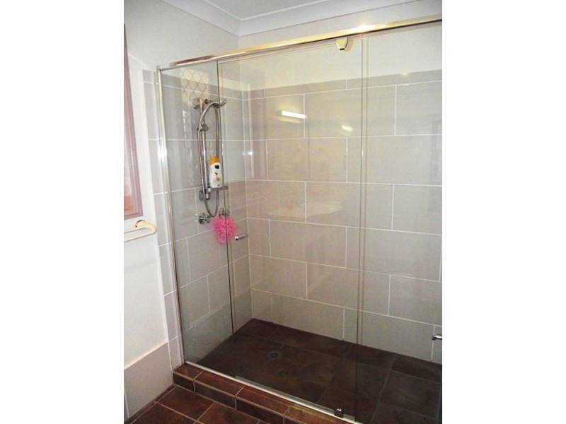 6 Bertrand Avenue,, Regency Downs QLD 4341