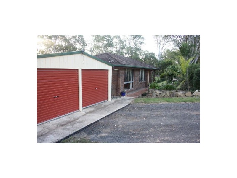 16 Air Force Road, Helidon QLD 4344