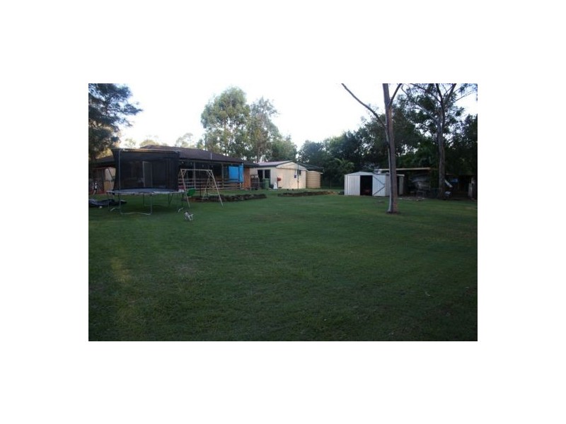 16 Air Force Road, Helidon QLD 4344