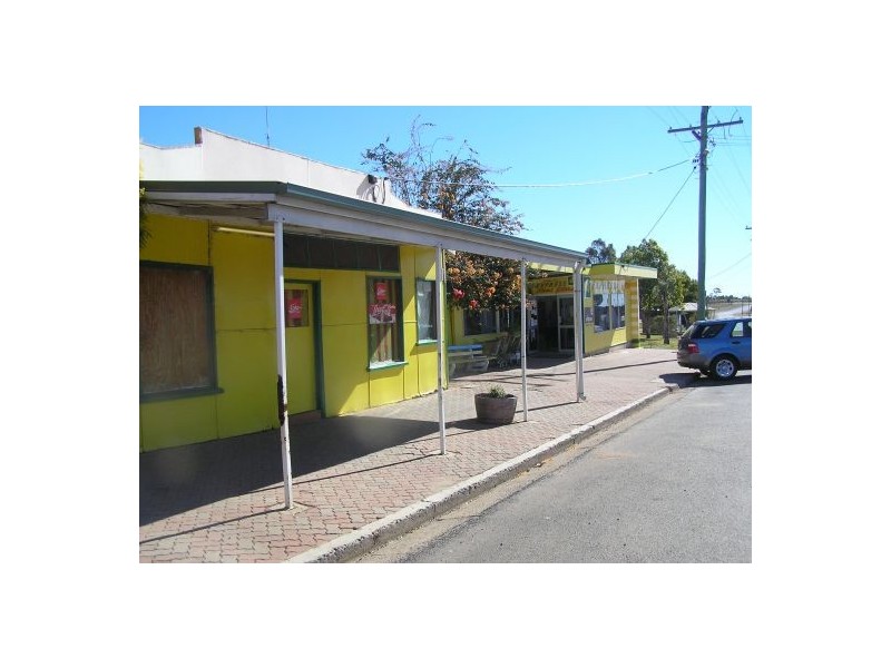 40 Royd Street, Wandoan QLD 4419