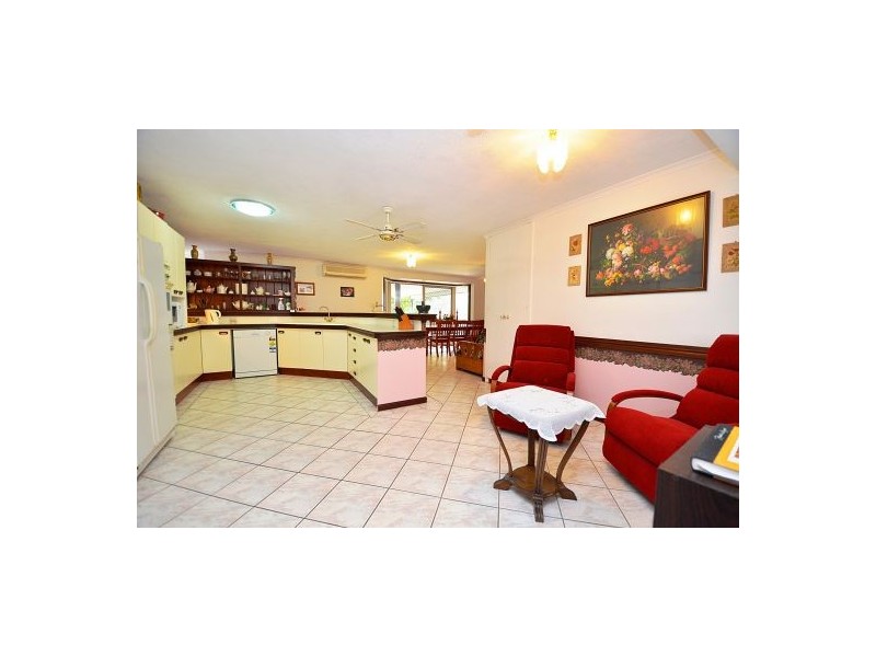 6 Mountview Crescent, Gatton QLD 4343