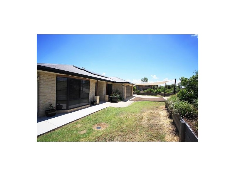 66 Parklea Drive, Placid Hills QLD 4343