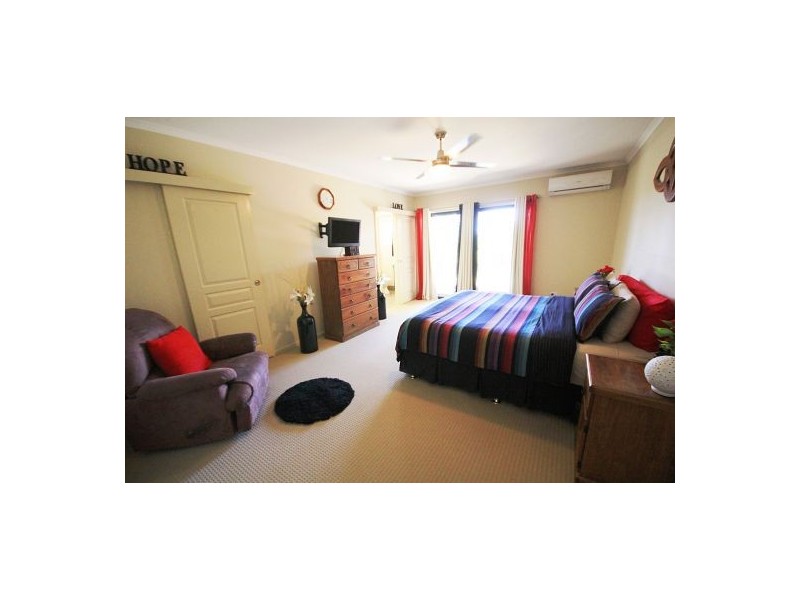 66 Parklea Drive, Placid Hills QLD 4343