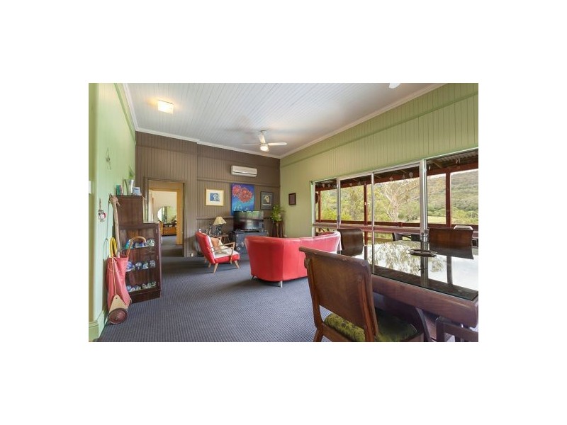 545 Stockyard Creek Rd, Stockyard QLD 4344