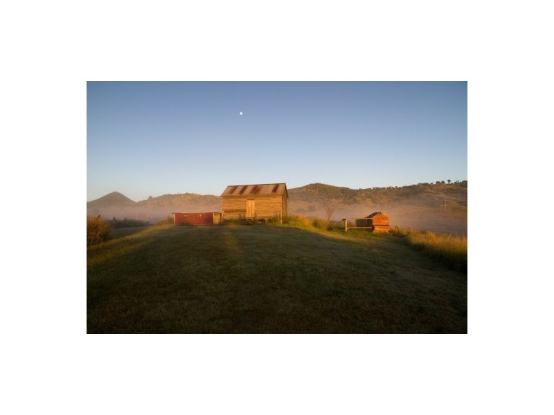 80 Abbotts Rd, Toowoomba QLD 4350