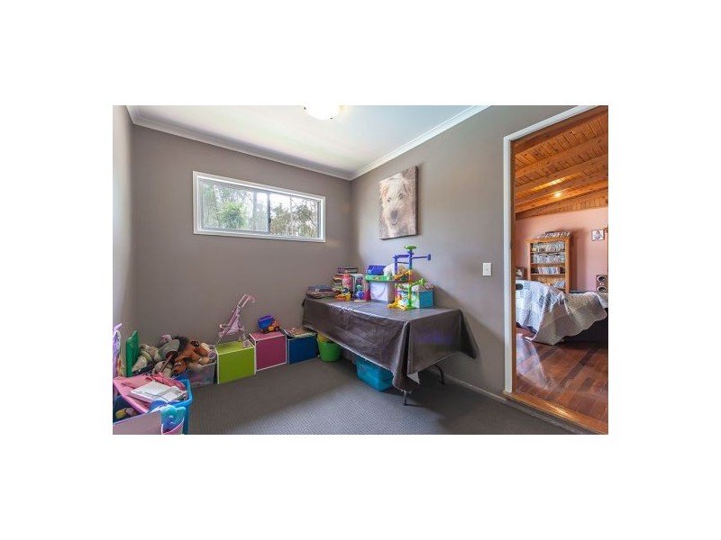 715 Murphys Creek Road, Upper Lockyer QLD 4352