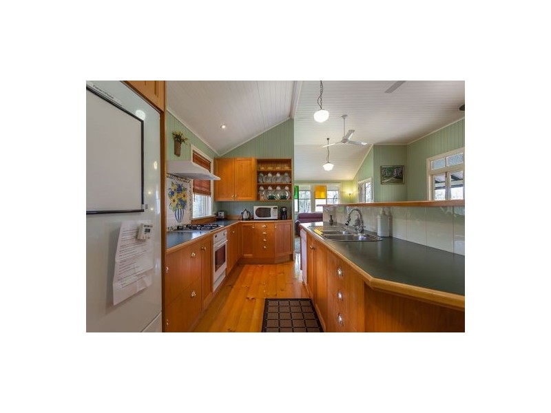 134 Sandy Creek Rd, Grantham QLD 4347